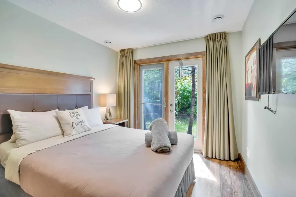 121 Kananaskis Way Canmore AB T1W 2X2