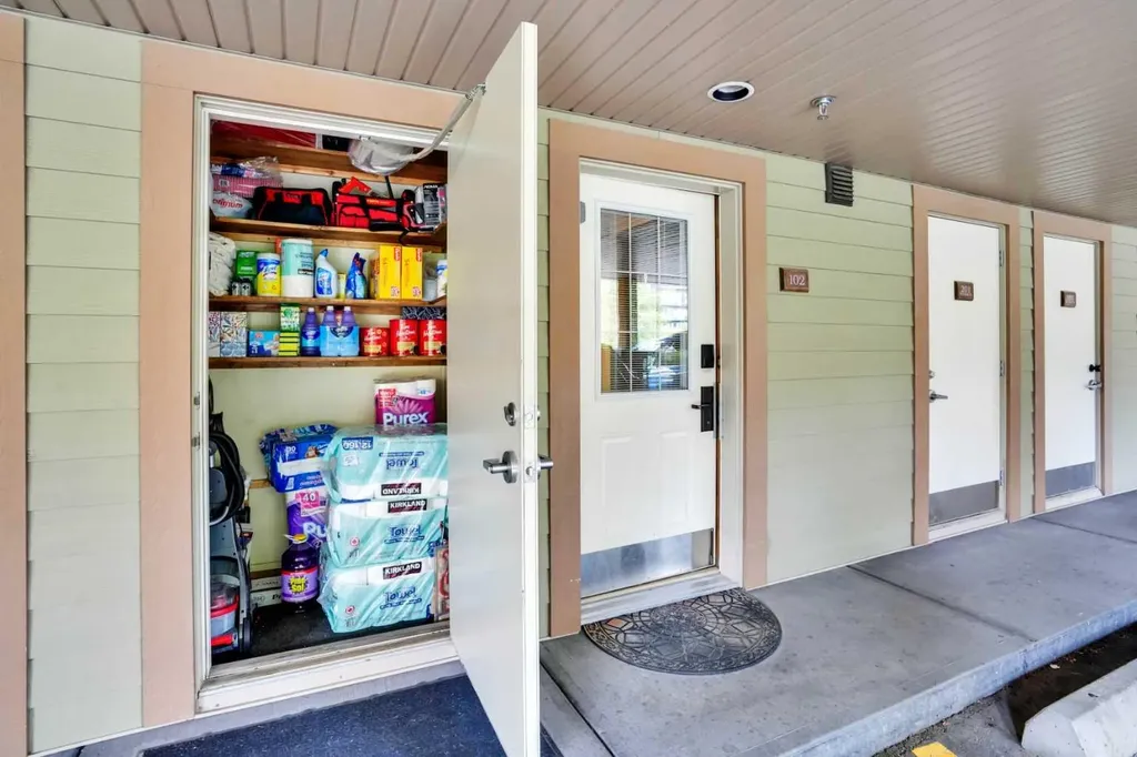 121 Kananaskis Way Canmore AB T1W 2X2
