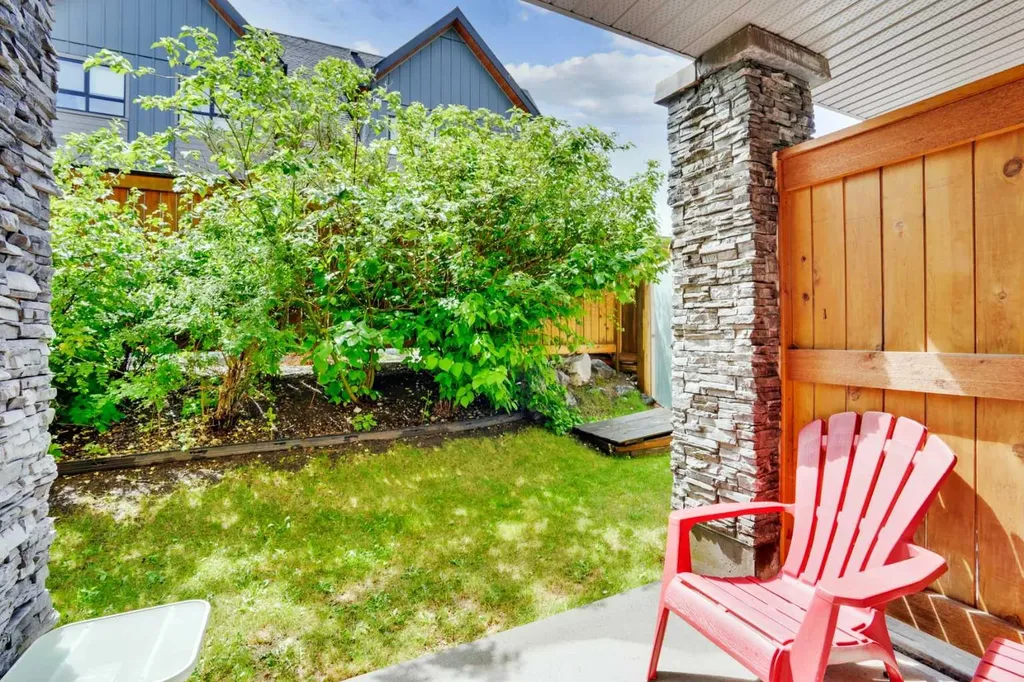 121 Kananaskis Way Canmore AB T1W 2X2