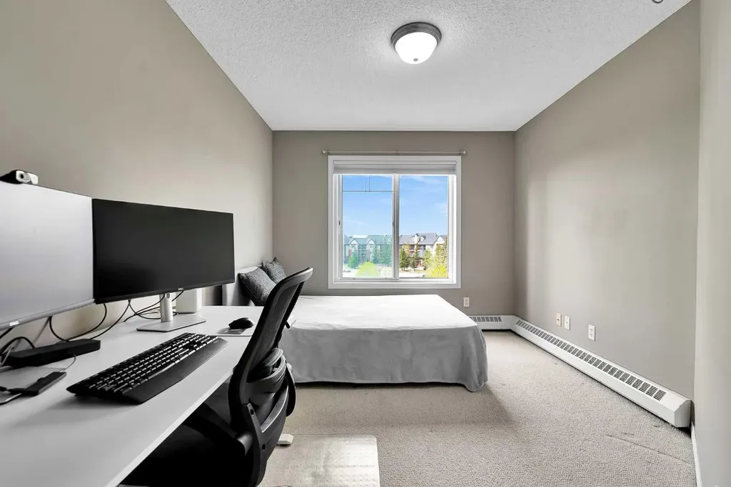 224 Mckenzie Towne Lane SE Calgary AB T2Z 0C4