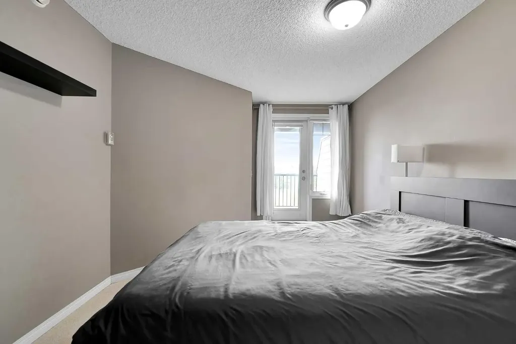 224 Mckenzie Towne Lane SE Calgary AB T2Z 0C4