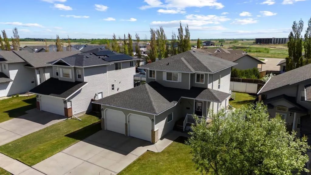 5421 60 Street Camrose AB T4V 4G9