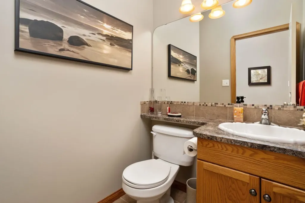 5421 60 Street Camrose AB T4V 4G9