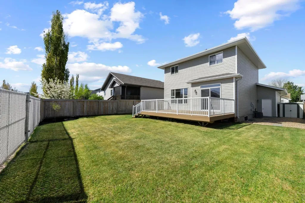 5421 60 Street Camrose AB T4V 4G9