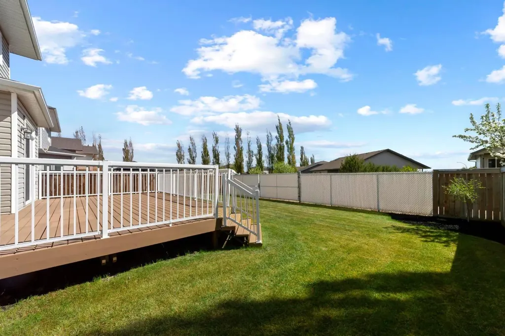 5421 60 Street Camrose AB T4V 4G9