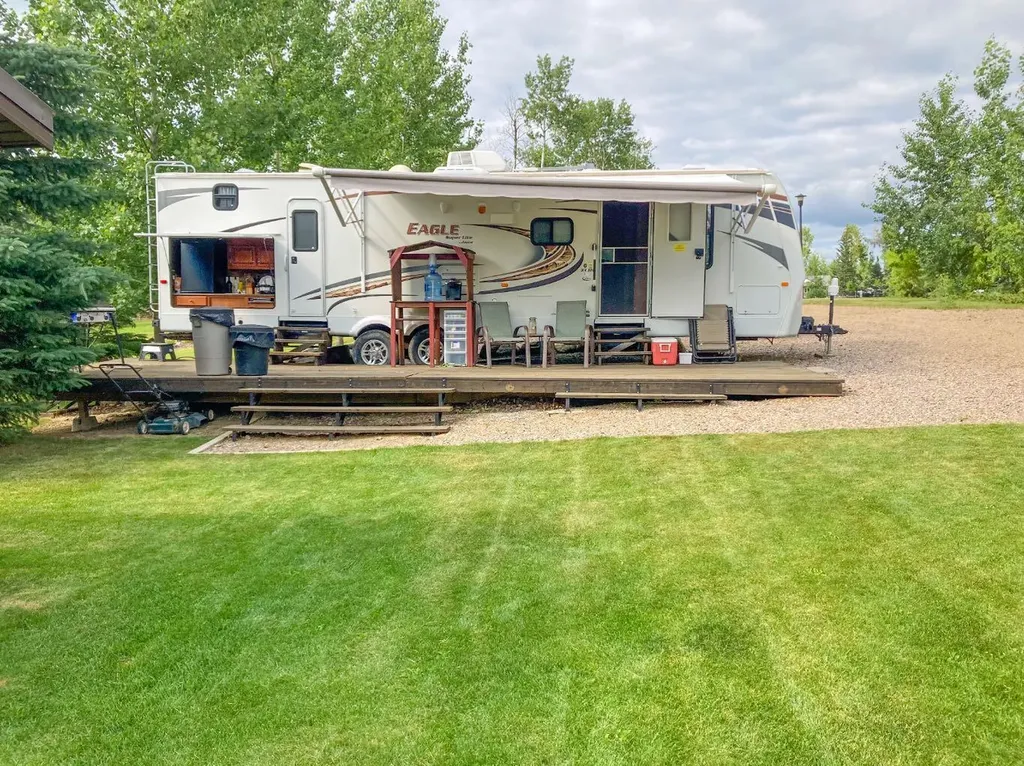 413 Lodge Pole Lane Lac Des Iles SK S0M 1A0