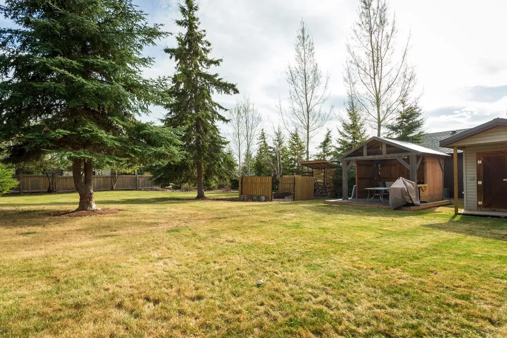 413 Lodge Pole Lane Lac Des Iles SK S0M 1A0