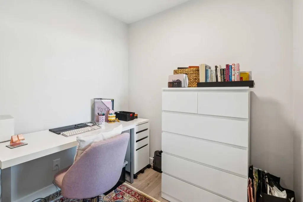 2117 81 Street SW Calgary AB T2H6H5