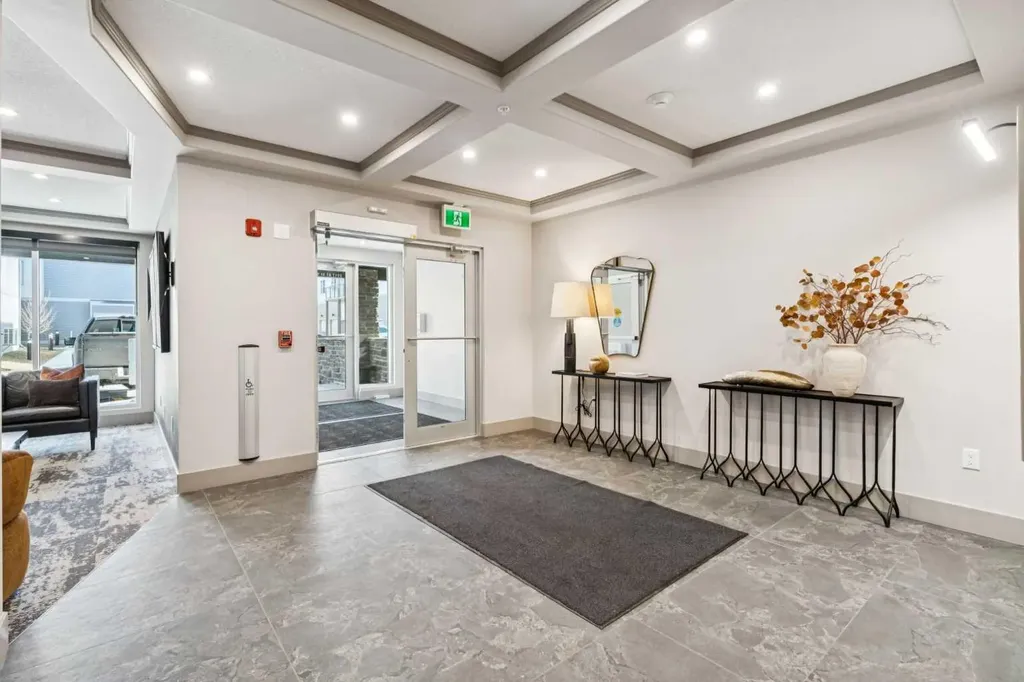 2117 81 Street SW Calgary AB T2H6H5
