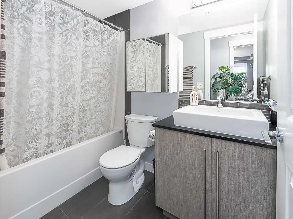 11 Mahogany Row SE Calgary AB T3M 2L6