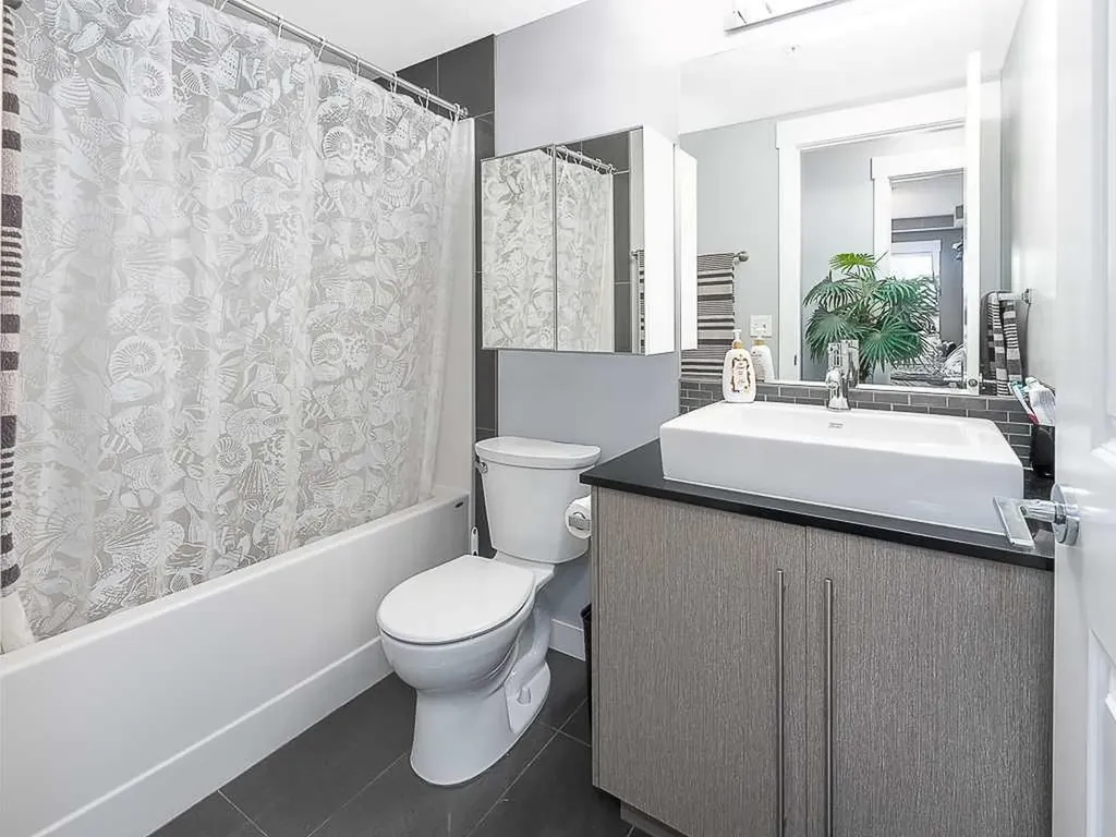 11 Mahogany Row SE Calgary AB T3M 2L6