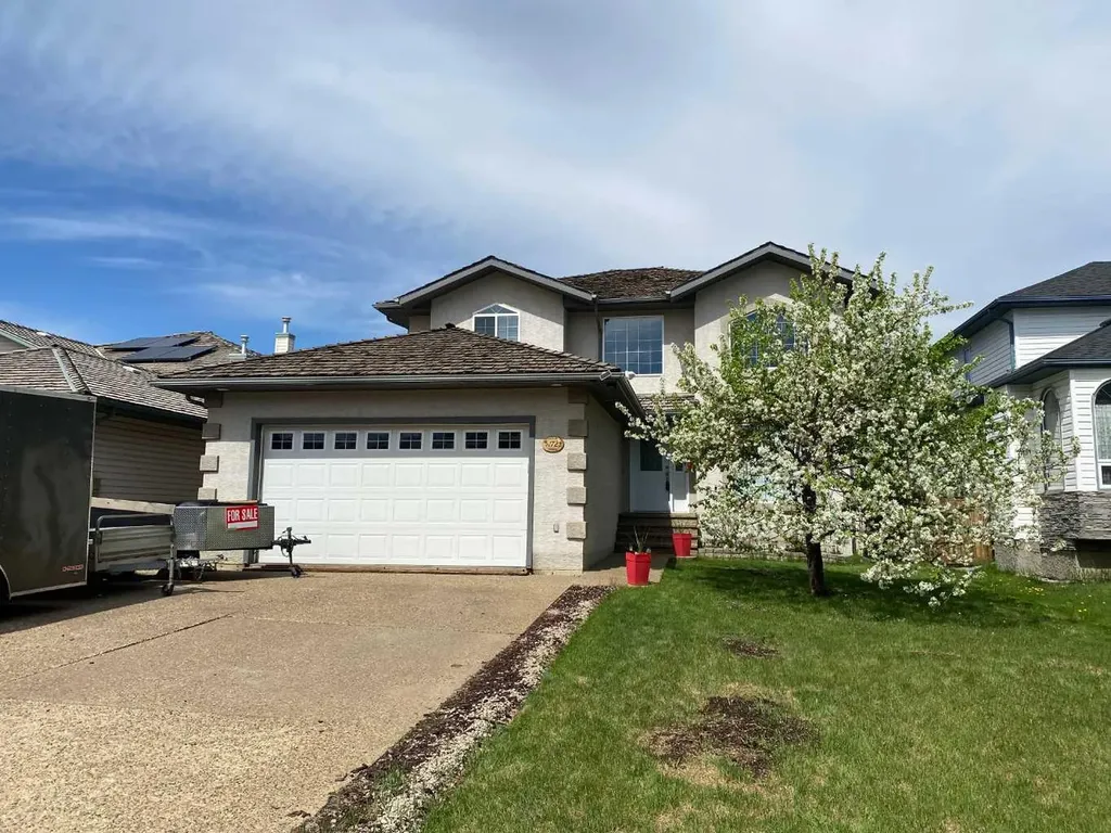172 Berard Crescent Fort Mcmurray AB T9K 1V8