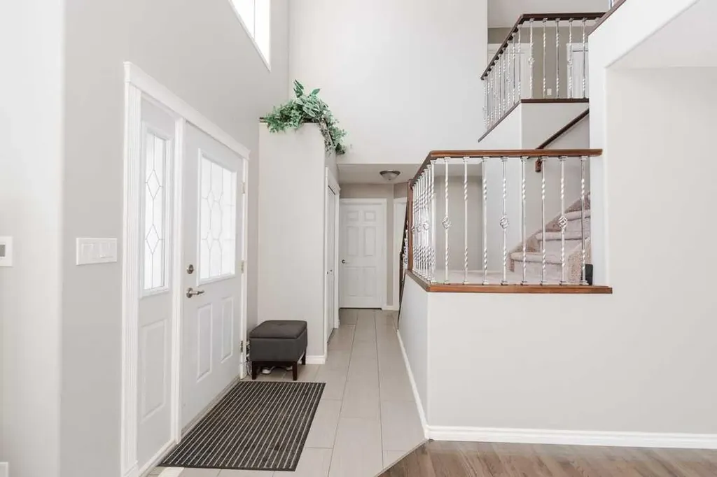 172 Berard Crescent Fort Mcmurray AB T9K 1V8