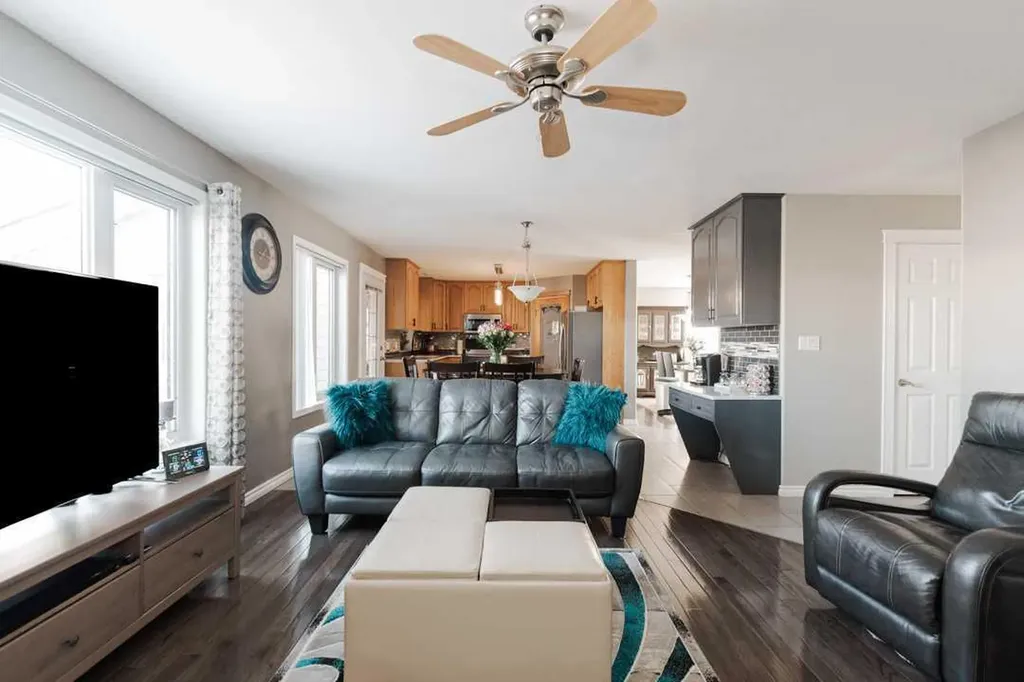 172 Berard Crescent Fort Mcmurray AB T9K 1V8