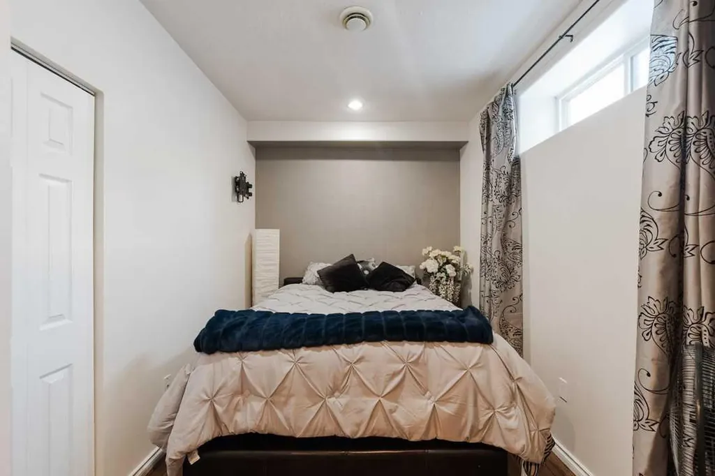 172 Berard Crescent Fort Mcmurray AB T9K 1V8