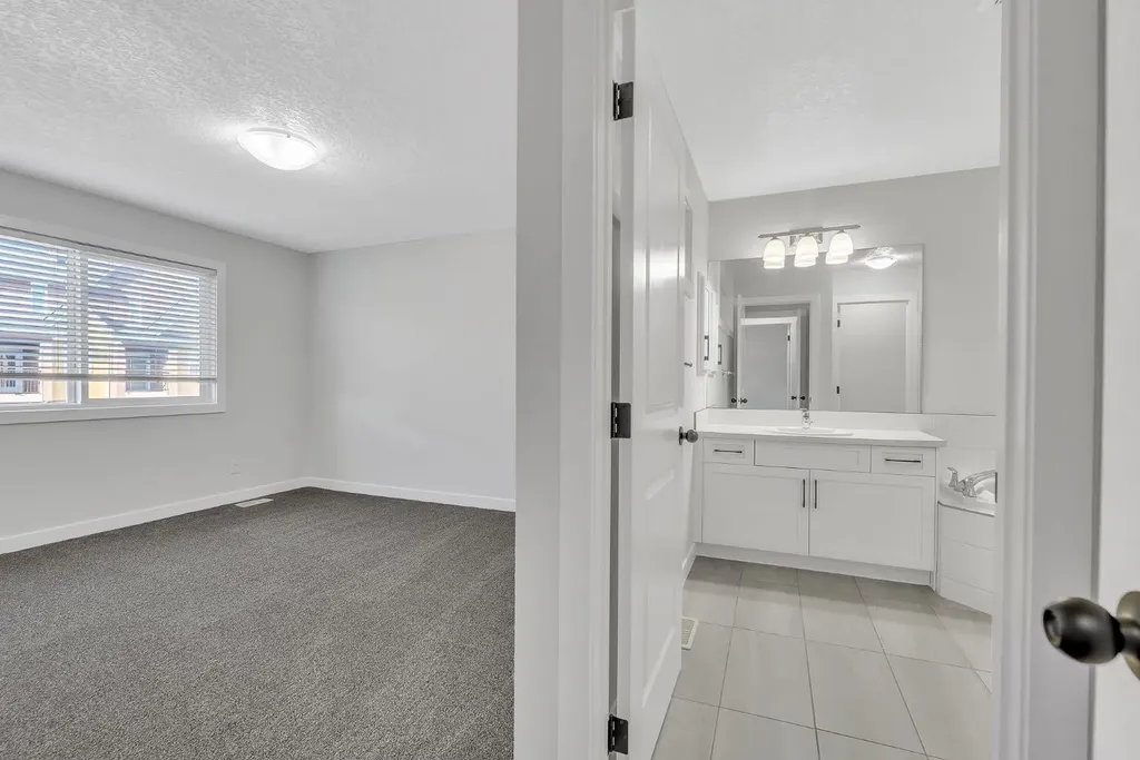 235 Kinniburgh Road Chestermere AB T1X0Y7