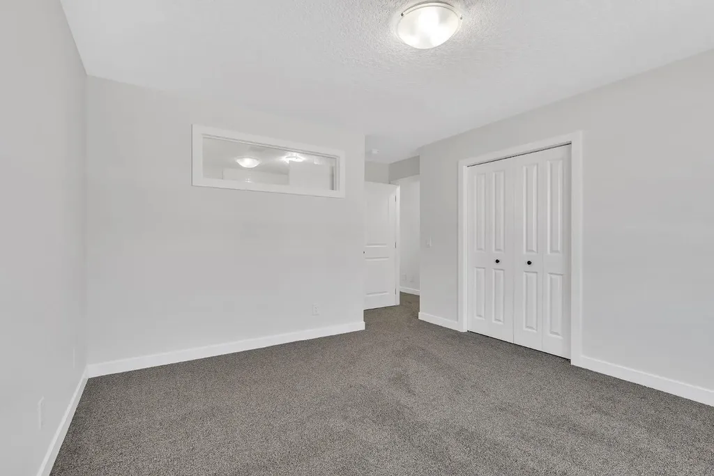 235 Kinniburgh Road Chestermere AB T1X0Y7