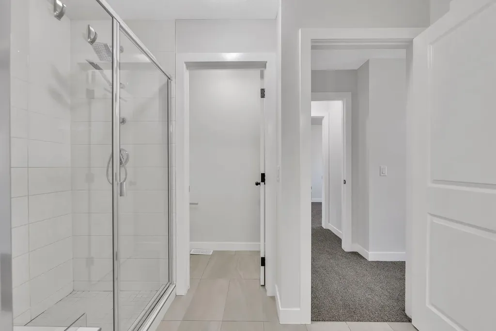 235 Kinniburgh Road Chestermere AB T1X0Y7