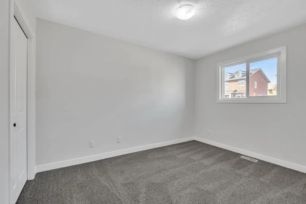 235 Kinniburgh Road Chestermere AB T1X0Y7