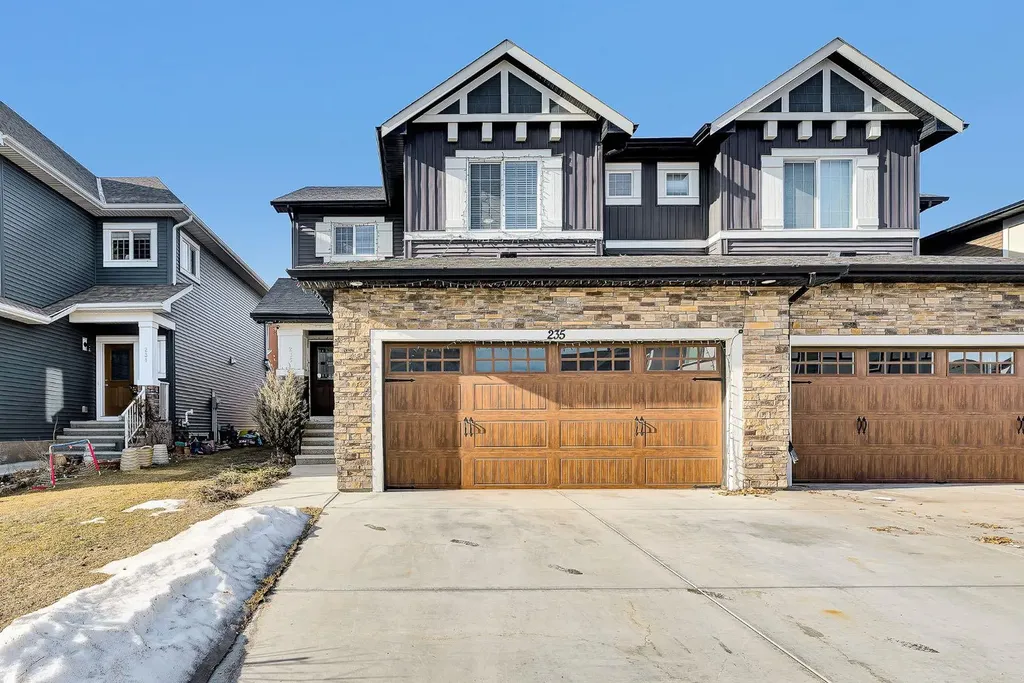 235 Kinniburgh Road Chestermere AB T1X0Y7