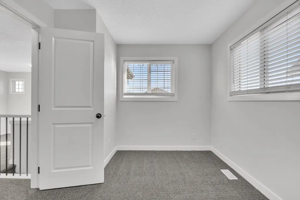 235 Kinniburgh Road Chestermere AB T1X0Y7