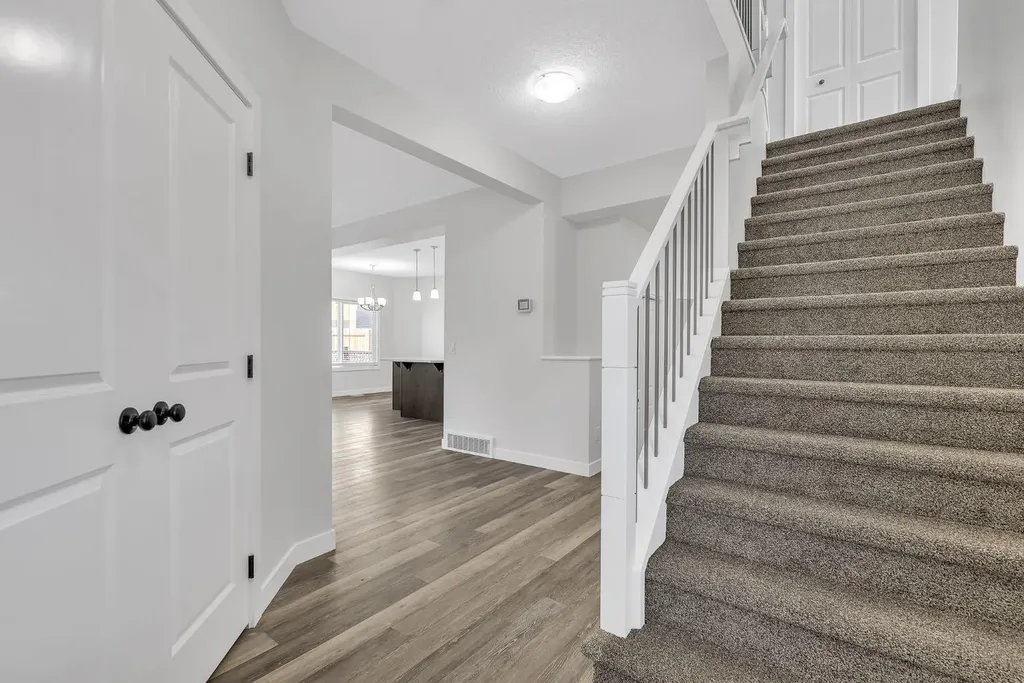 235 Kinniburgh Road Chestermere AB T1X0Y7