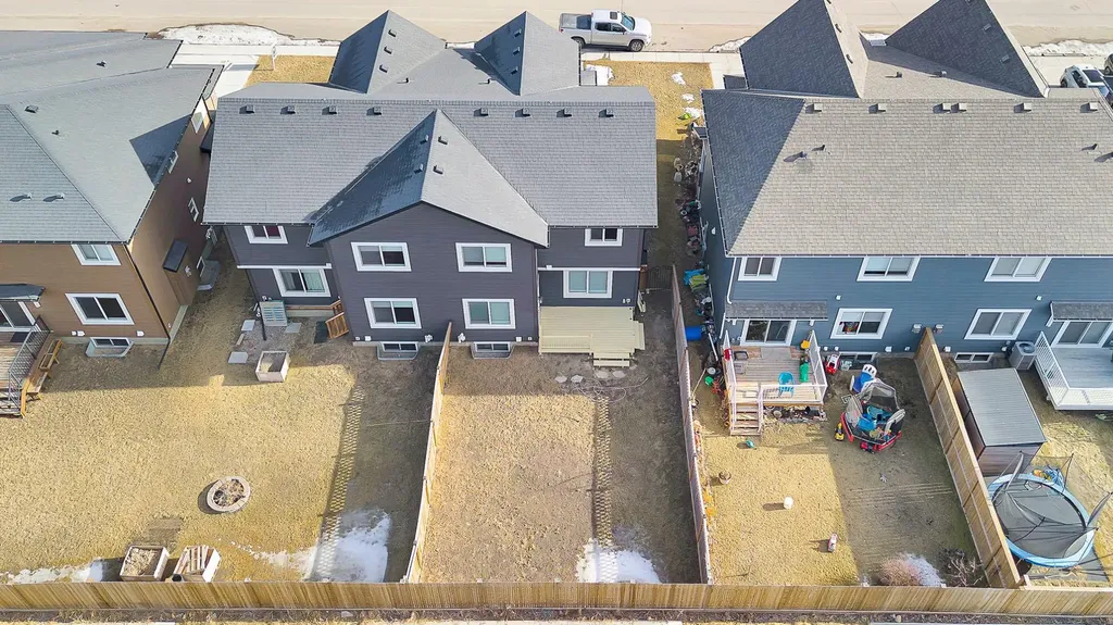 235 Kinniburgh Road Chestermere AB T1X0Y7