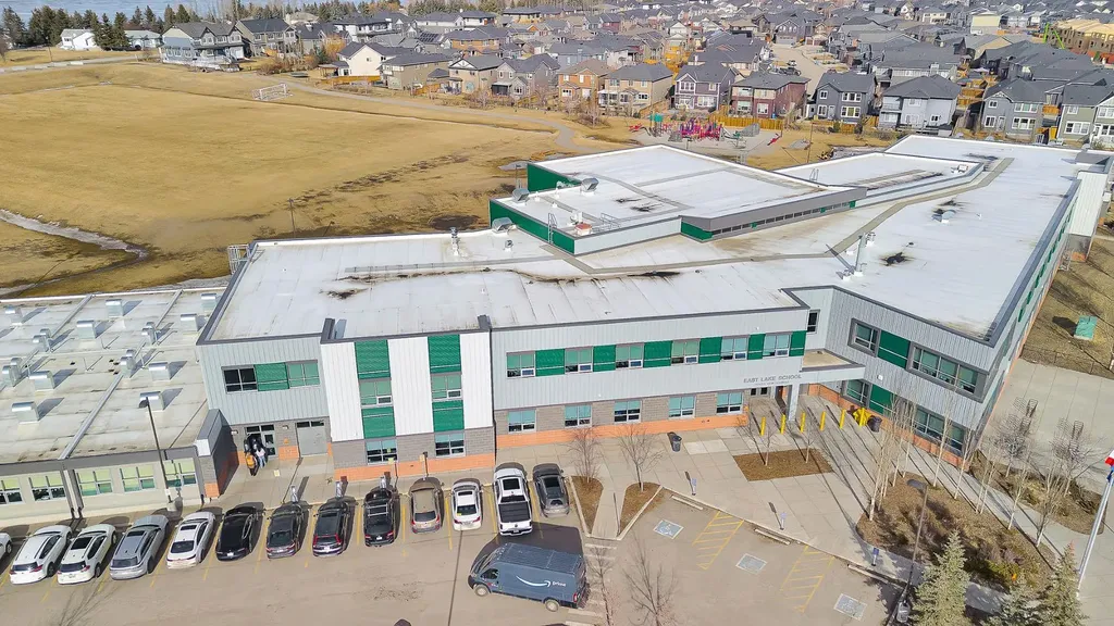 235 Kinniburgh Road Chestermere AB T1X0Y7