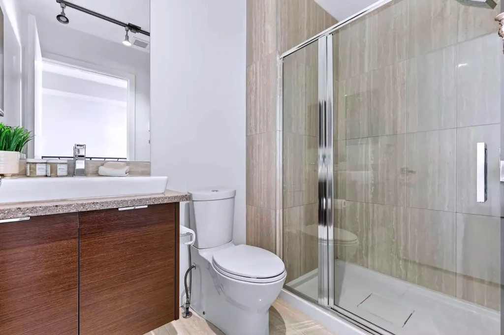 1719 9a Street SW Calgary AB T2T 6S3