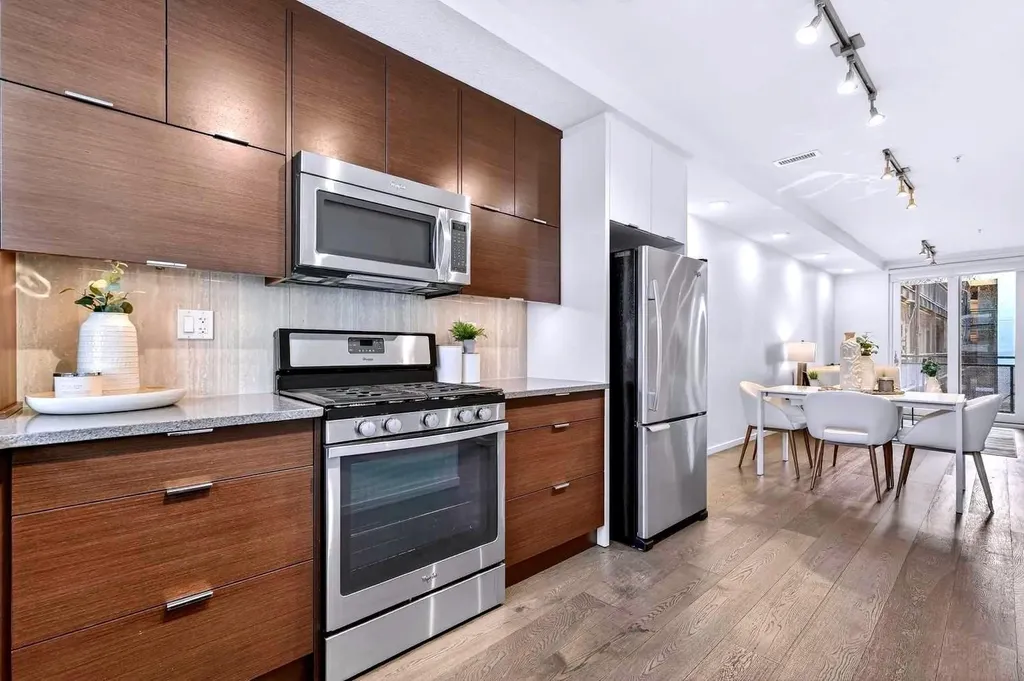 1719 9a Street SW Calgary AB T2T 6S3