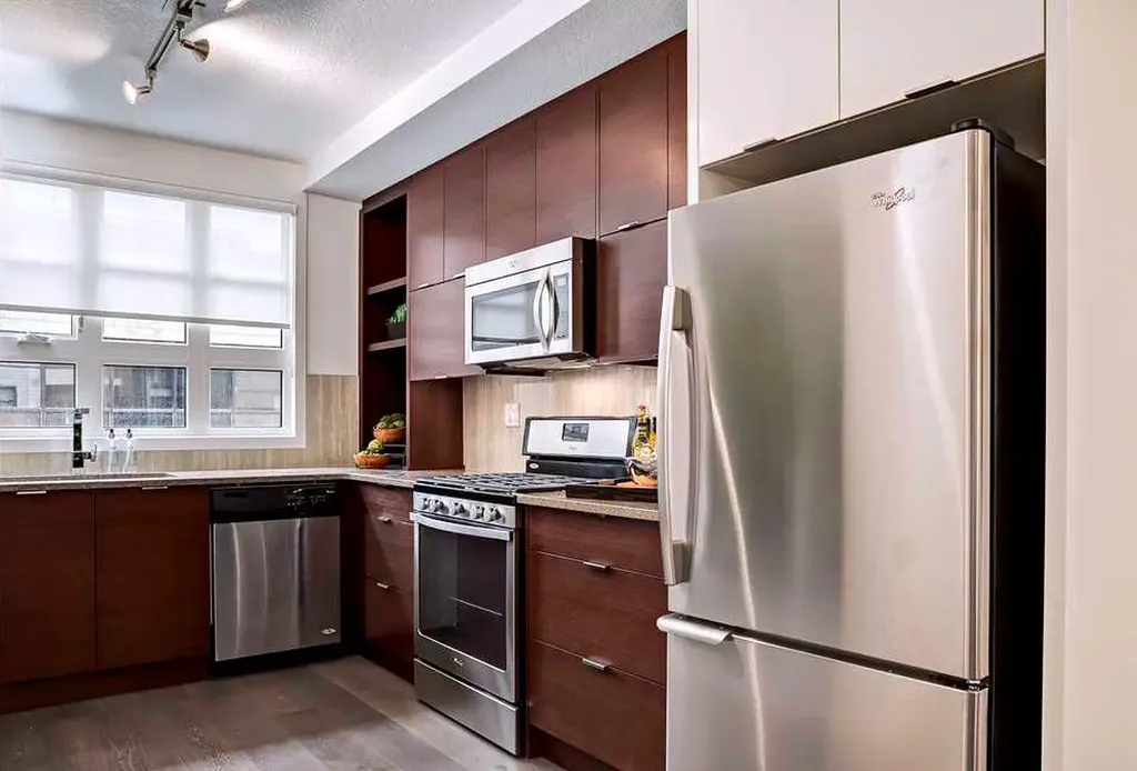 1719 9a Street SW Calgary AB T2T 6S3