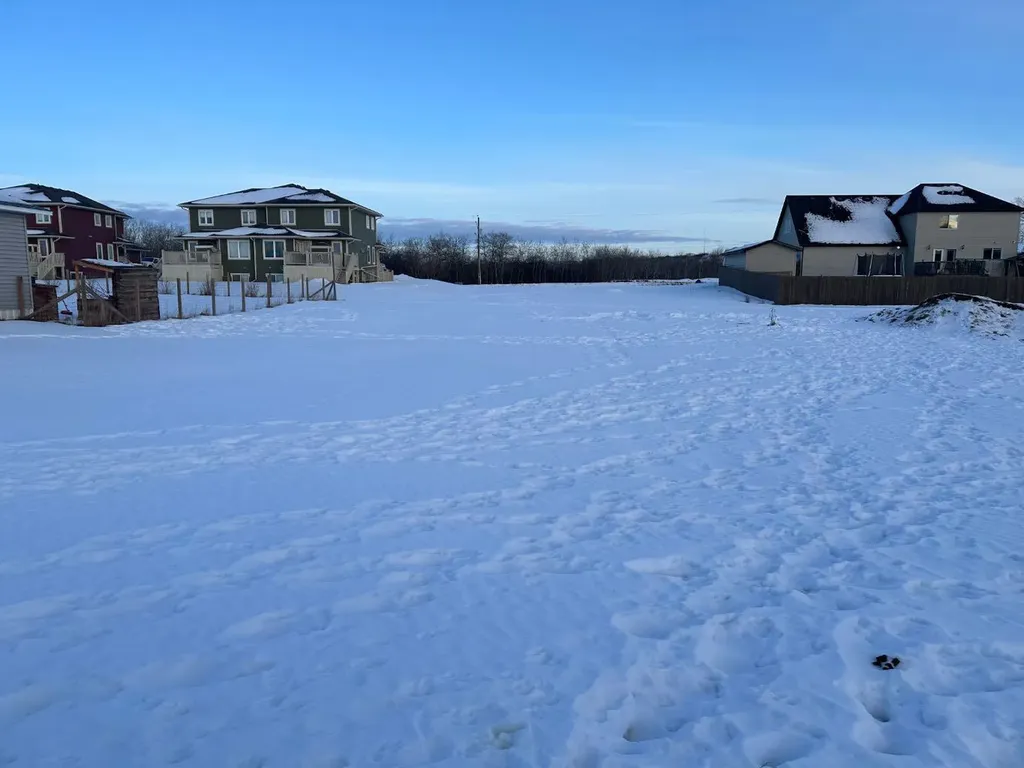 4411 Luken Avenue Hardisty AB T0B 1V0