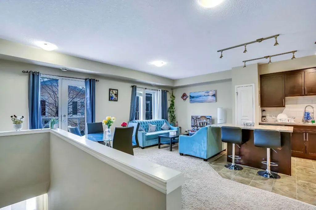 713 Auburn Bay Square SE Calgary AB T3M 0Y7