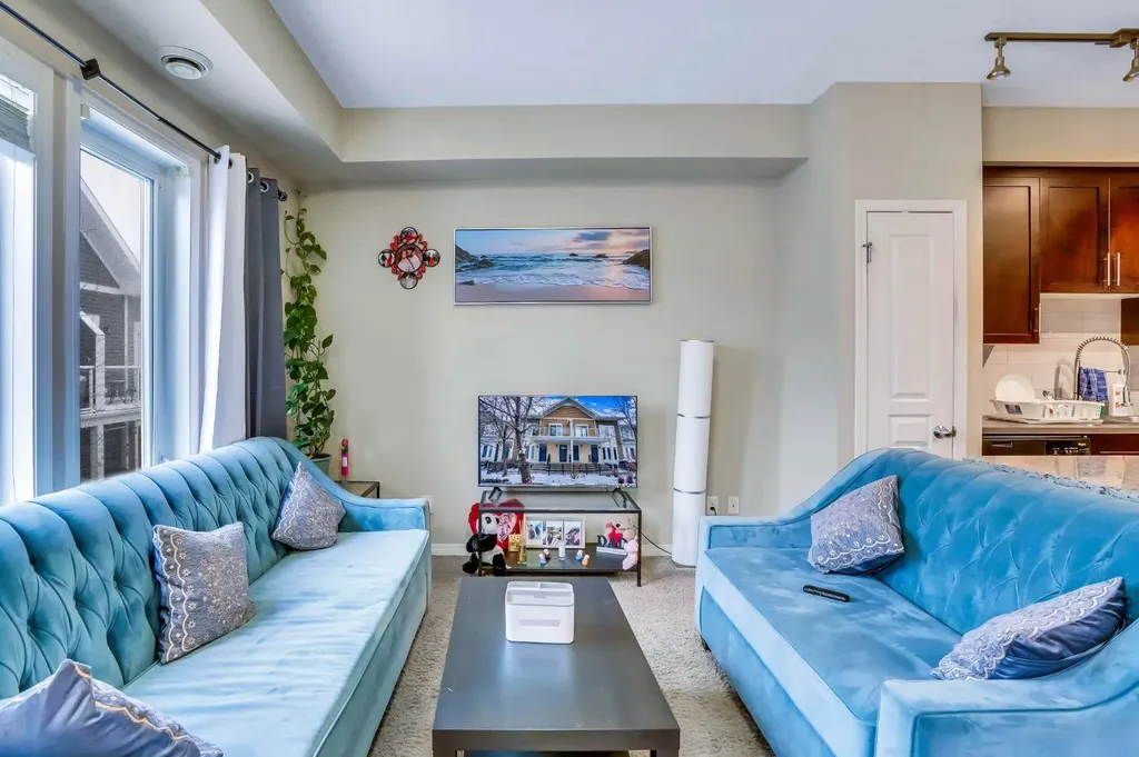 713 Auburn Bay Square SE Calgary AB T3M 0Y7