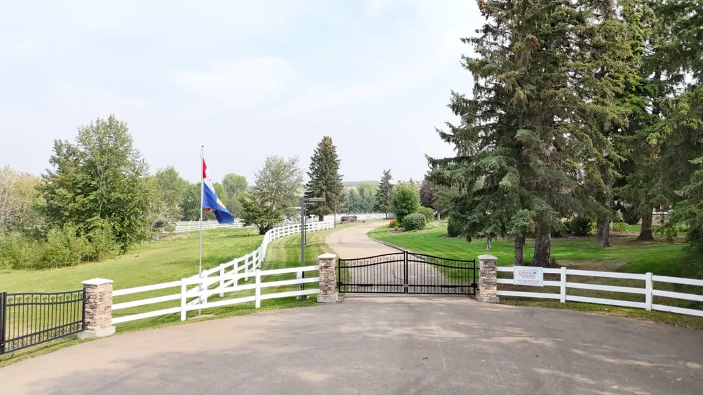 37535 Range Road 265 Rural Red Deer County AB T4E 1A7