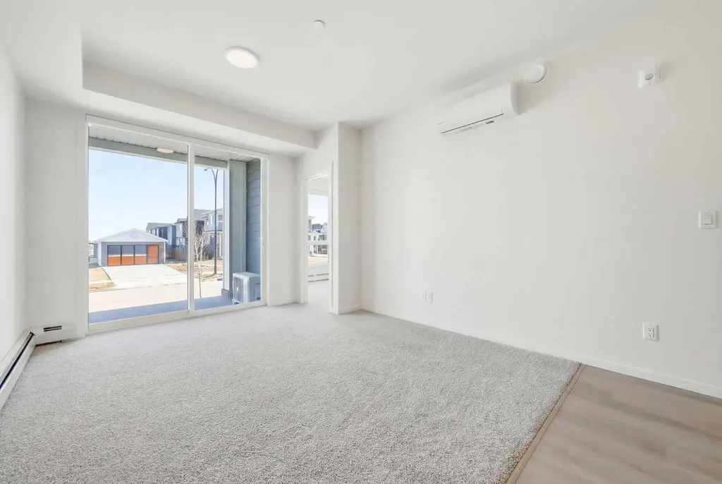 47 Creekview Gardens SW Calgary AB T2X 4Y1
