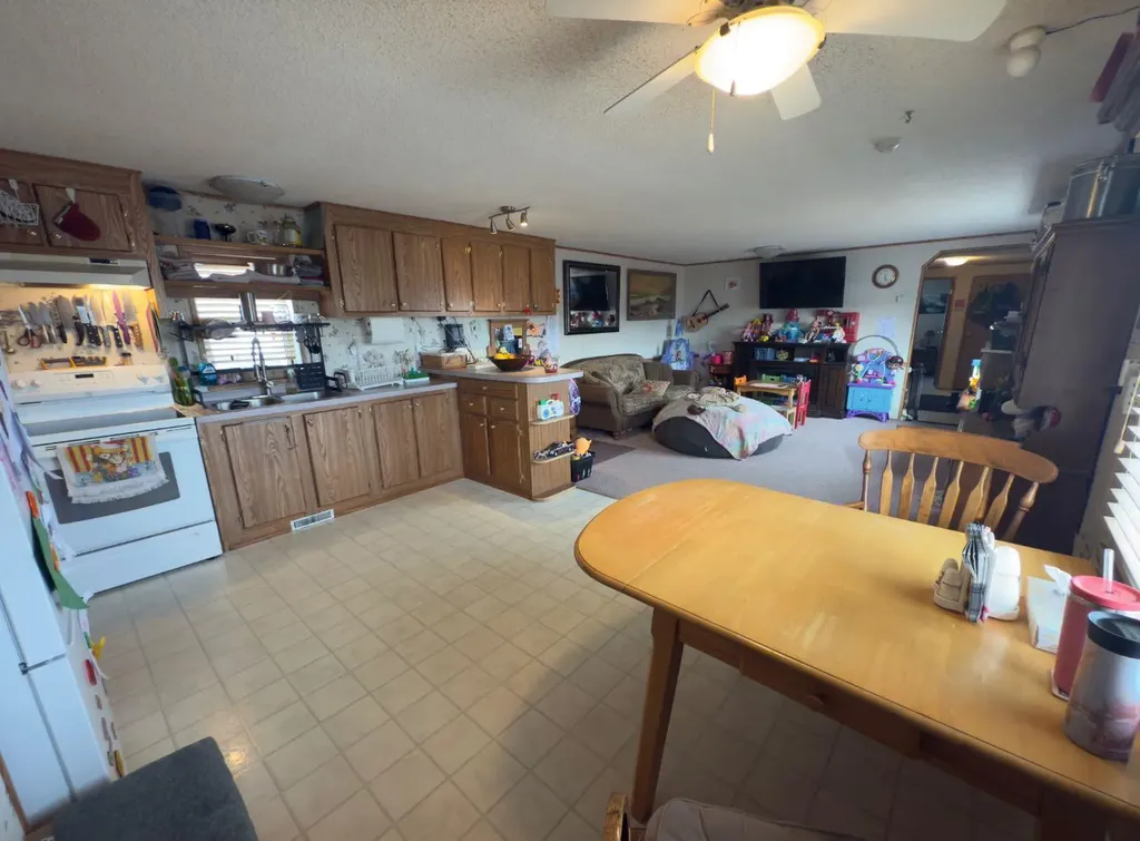 331 Gleichen Street Gleichen AB T0J 1N0
