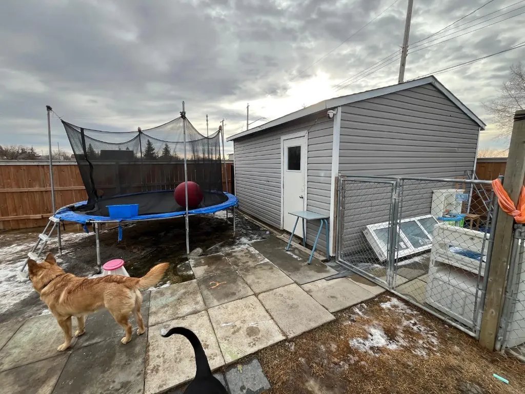 331 Gleichen Street Gleichen AB T0J 1N0