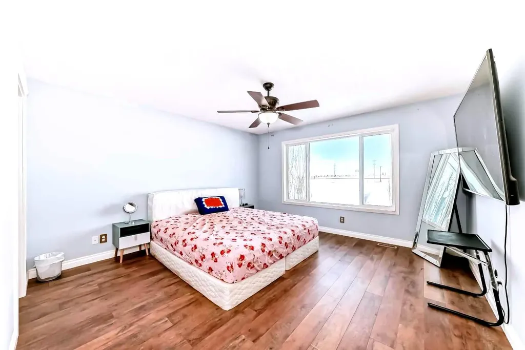 46 Cranford Gardens SE Calgary AB T3M 0W4