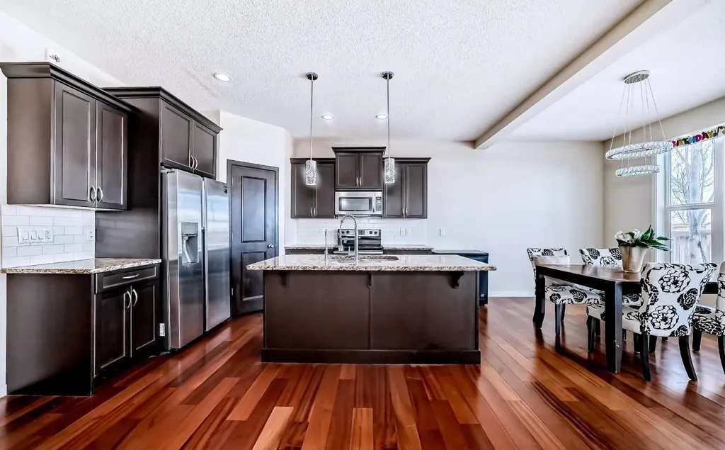 46 Cranford Gardens SE Calgary AB T3M 0W4