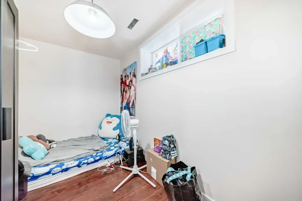 46 Cranford Gardens SE Calgary AB T3M 0W4