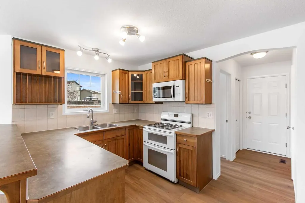 763 Stonehaven Drive Carstairs AB T0M 0N0