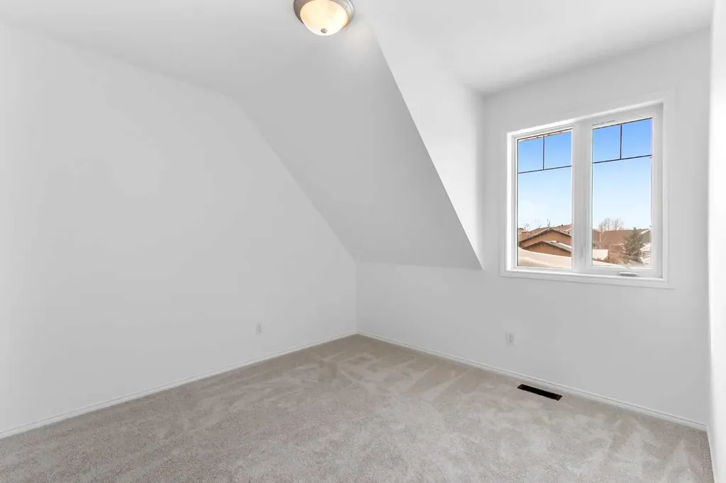 763 Stonehaven Drive Carstairs AB T0M 0N0