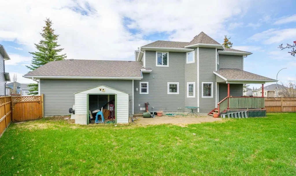 763 Stonehaven Drive Carstairs AB T0M 0N0