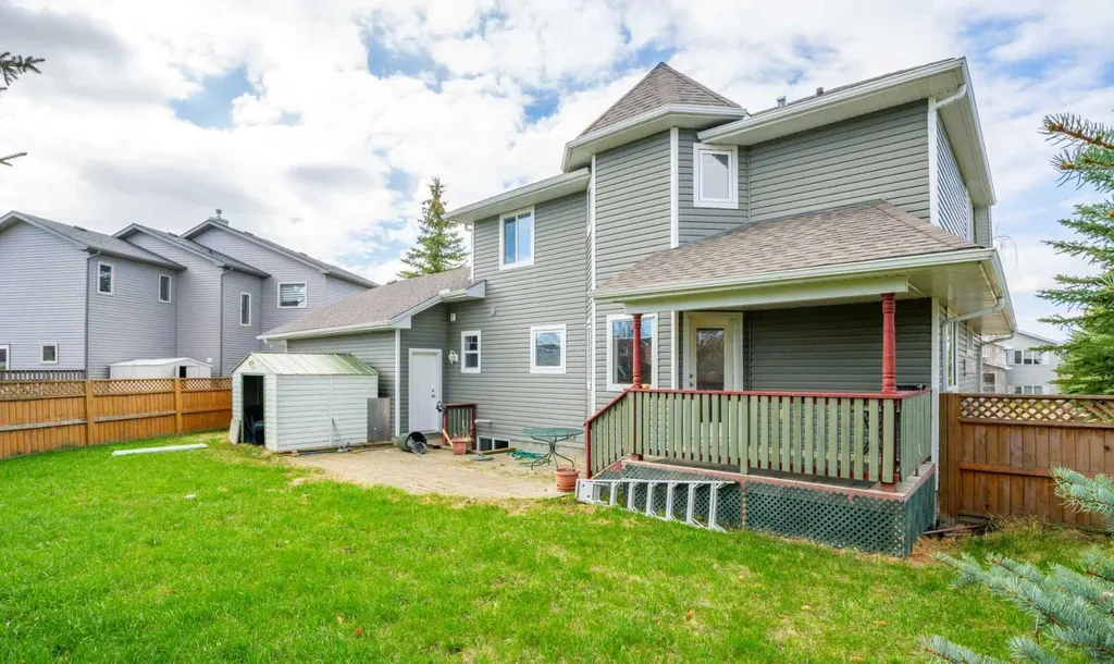 763 Stonehaven Drive Carstairs AB T0M 0N0