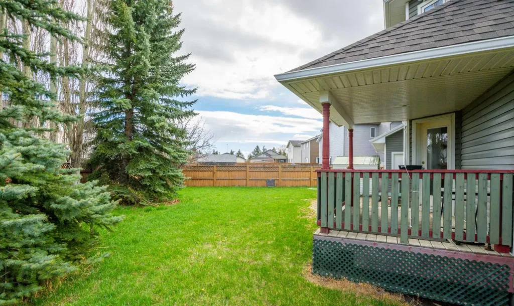 763 Stonehaven Drive Carstairs AB T0M 0N0