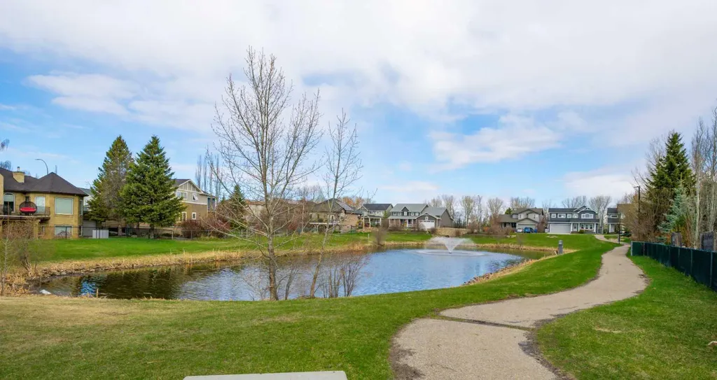 763 Stonehaven Drive Carstairs AB T0M 0N0