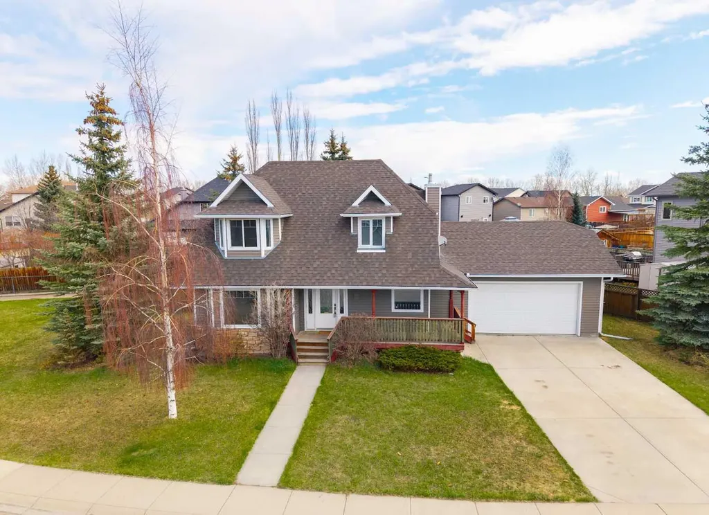 763 Stonehaven Drive Carstairs AB T0M 0N0