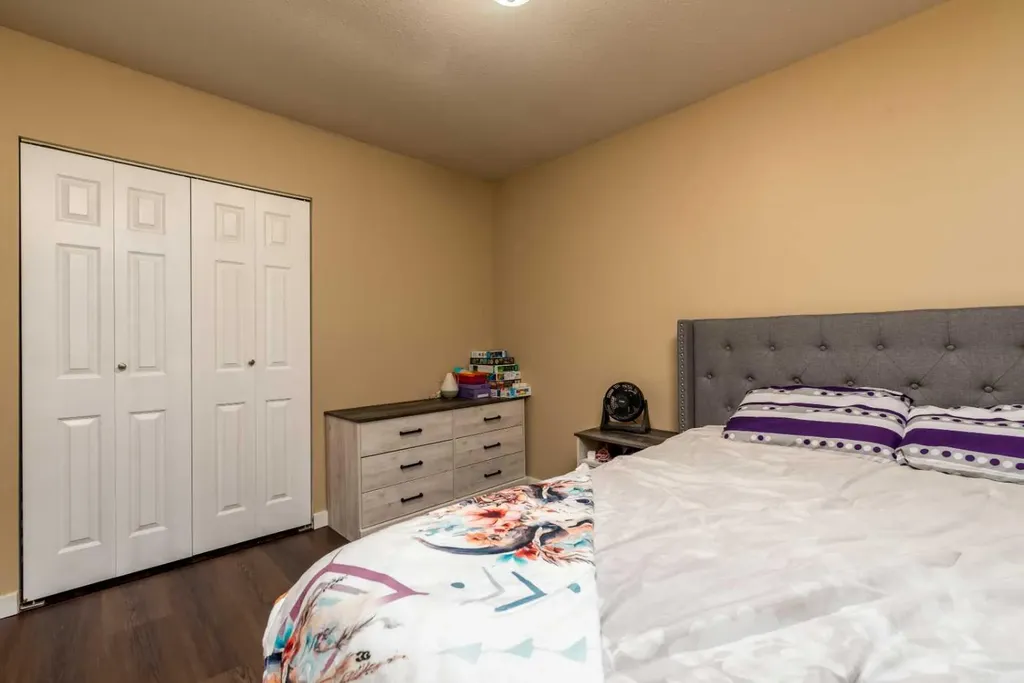 4821 47 Street Lloydminster SK S9V 0K2