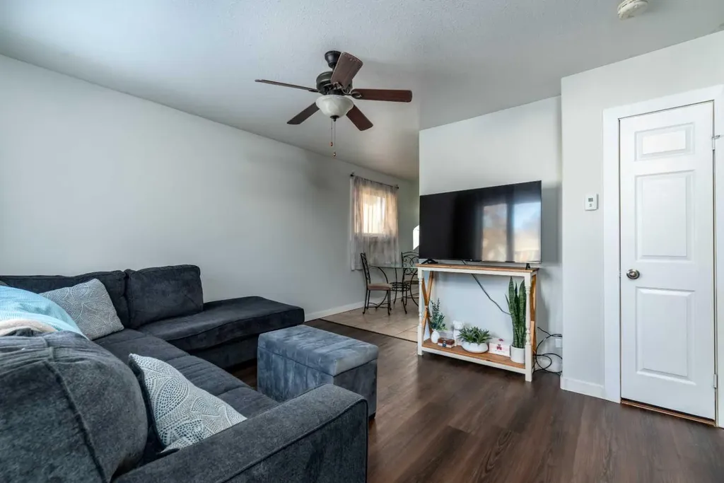 4821 47 Street Lloydminster SK S9V 0K2